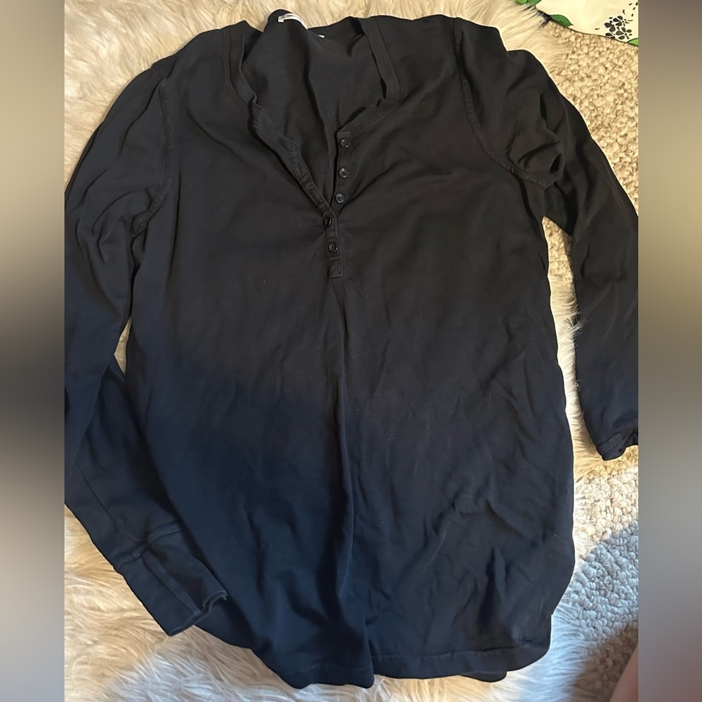 Women’s long sleeve